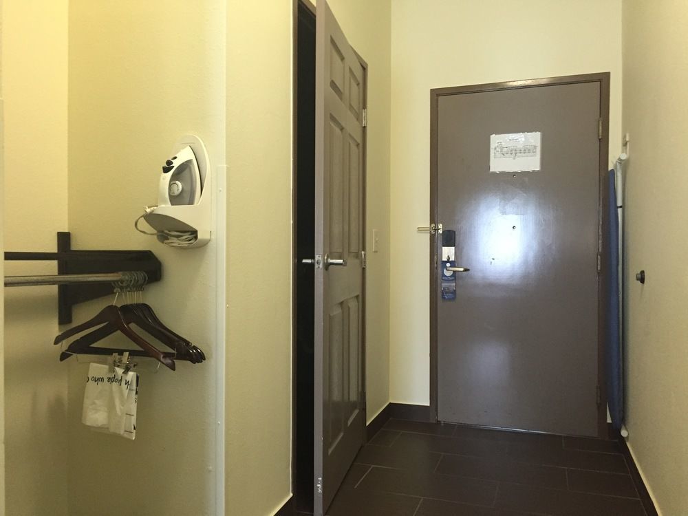 Best Western Mayport Inn And Suites Atlantic Beach Exterior foto